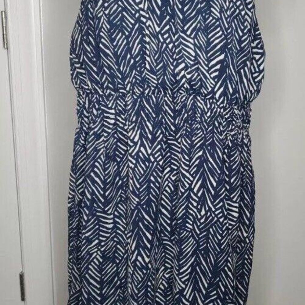 MERONA Bow Neck Halter Fit Flare Sleeveless Graphic Print Dress Size Small.